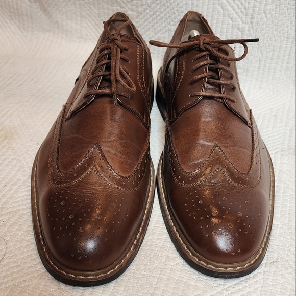 Penguin brown leather wingtip oxfords dress shoes. Men\'s size 12. main image 11